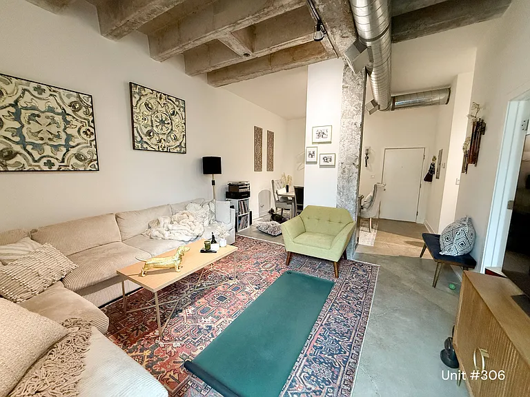 4601 N Paulina — Photo 12