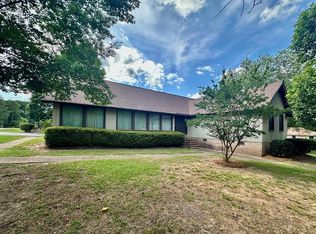 2504 Redwood Dr, Dalzell, SC 29040