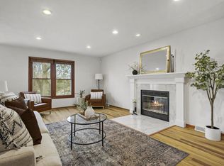 Hampton Court, Verona, WI 53593