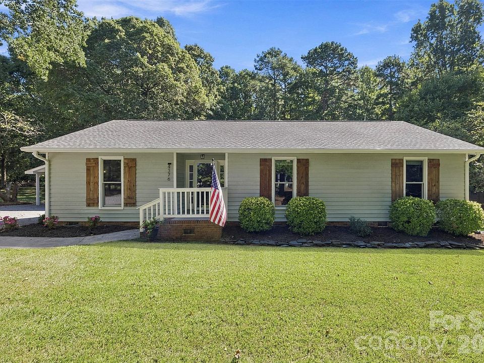 1st image of 4376 Gentry Ln