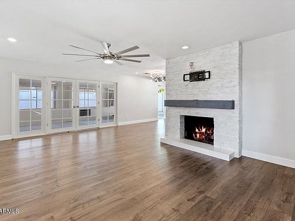 4th image of 1516 W Glenn Dr