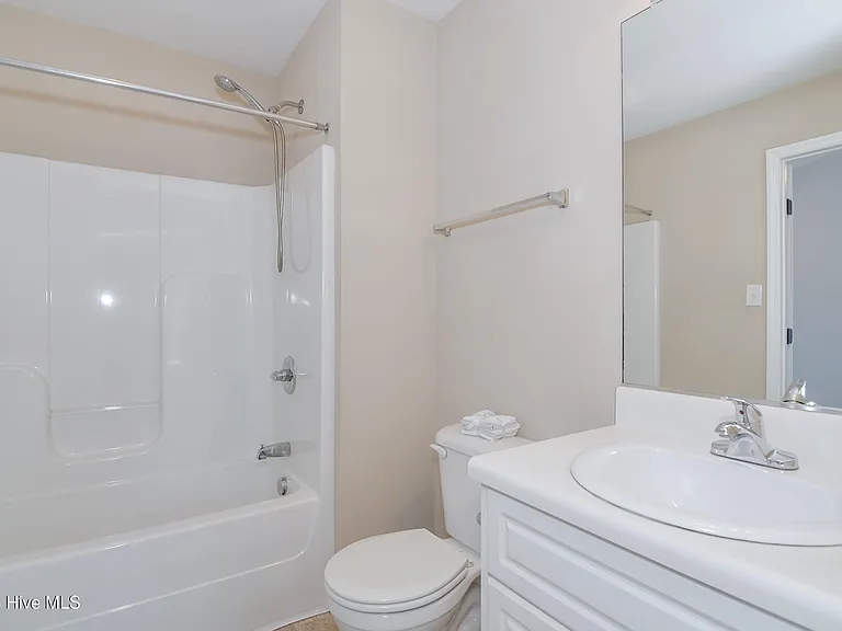 1723 Elizabeth St — Photo 20