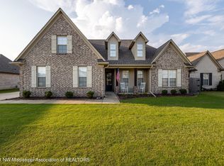 1876 N Clair Cir, Hernando, MS 38632