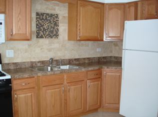 296 N Cedar Ave APT 1W, Wood Dale, IL 60191