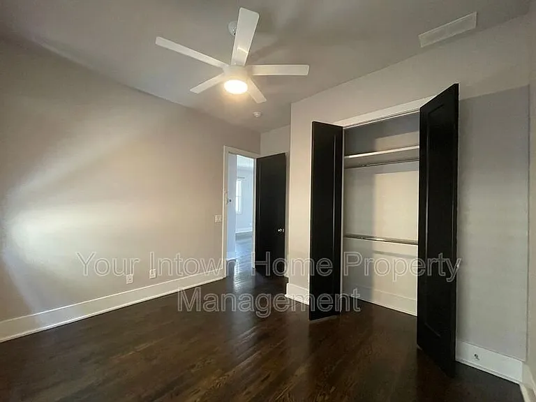 26 Walthall St NE — Photo 16