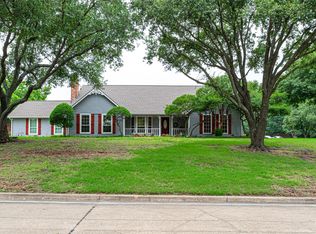 521 Crestridge Rd, Heath, TX 75032