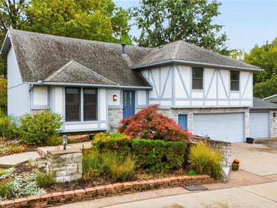 3001 Longhorn Dr, Lawrence, KS, 66049