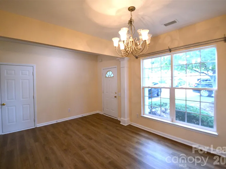 6820 Beverly Springs Dr — Photo 7