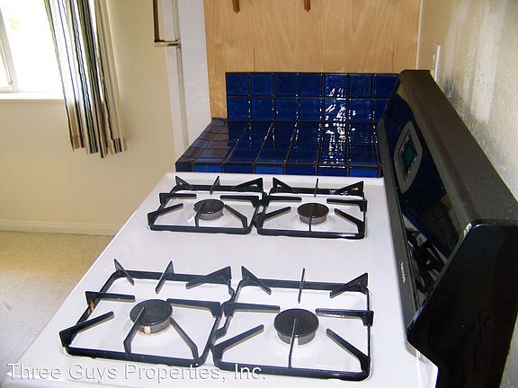 5th image of 6102 Horton Dr
