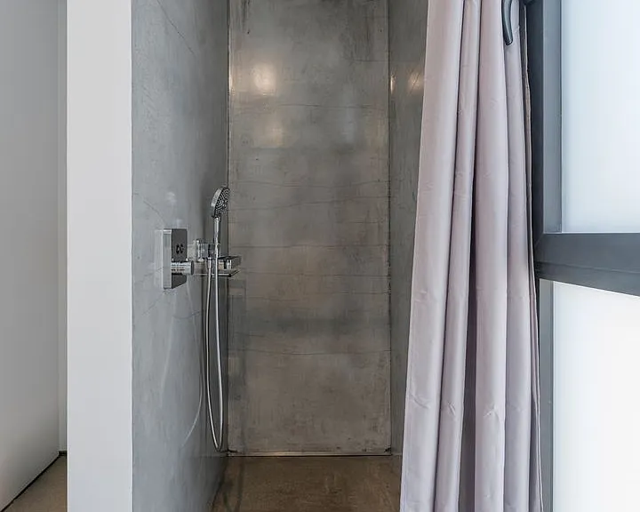 762 Rosecrans Ave — Photo 41