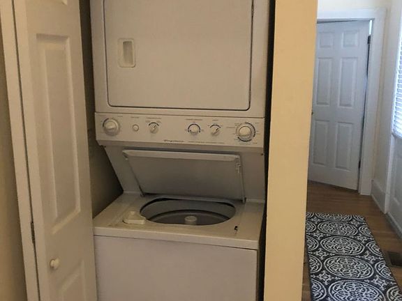 3rd image of 2 E Franklin St APT 2