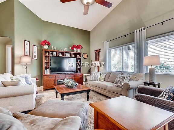 5th image of 8652 Indian Run Falls Ln