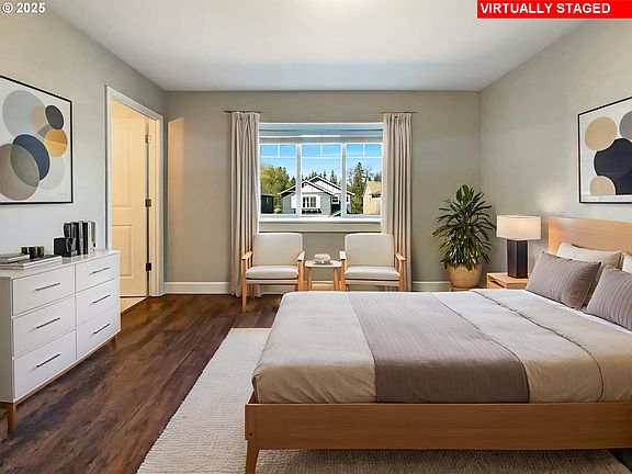 4th image of 313 NE 52nd St