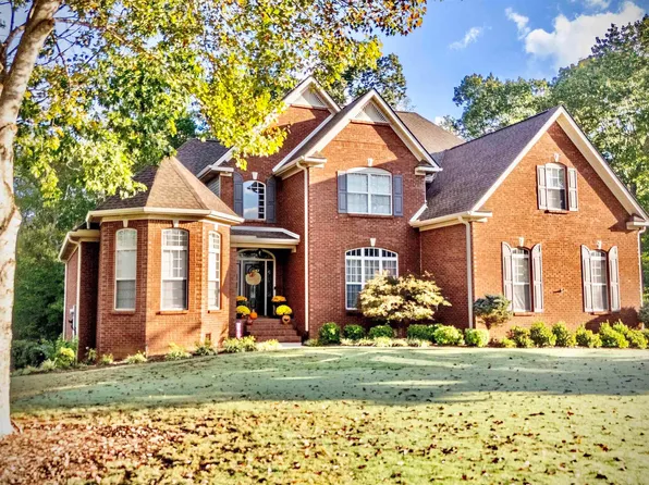 24755 Richmond Dr, Athens, AL 35613