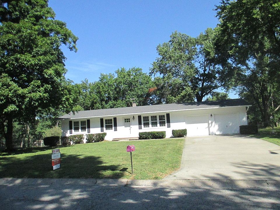 1st image of 6106 NW Klamm Dr