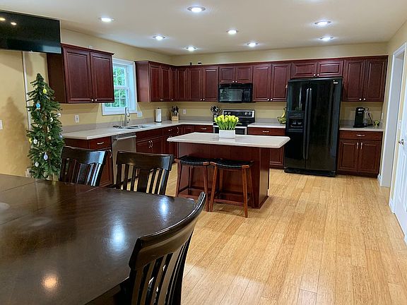 2nd image of 4757 Birnbaum Dr