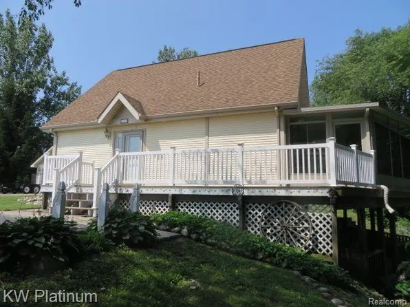 1924 Thorson Dr, West Branch, MI 48661