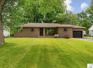 19 Skyline Dr, Skyline, MN 56001
