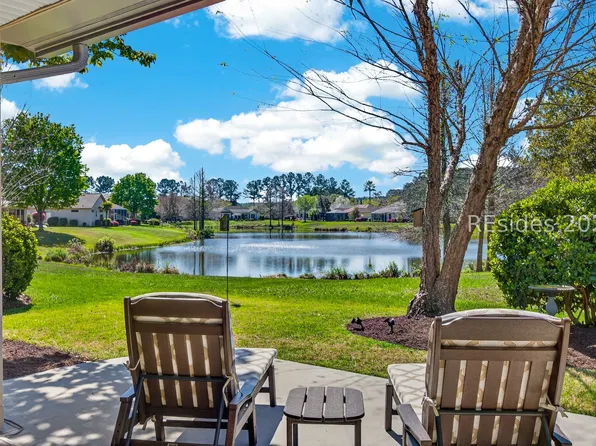 4 Seburn Dr, Bluffton, SC 29909