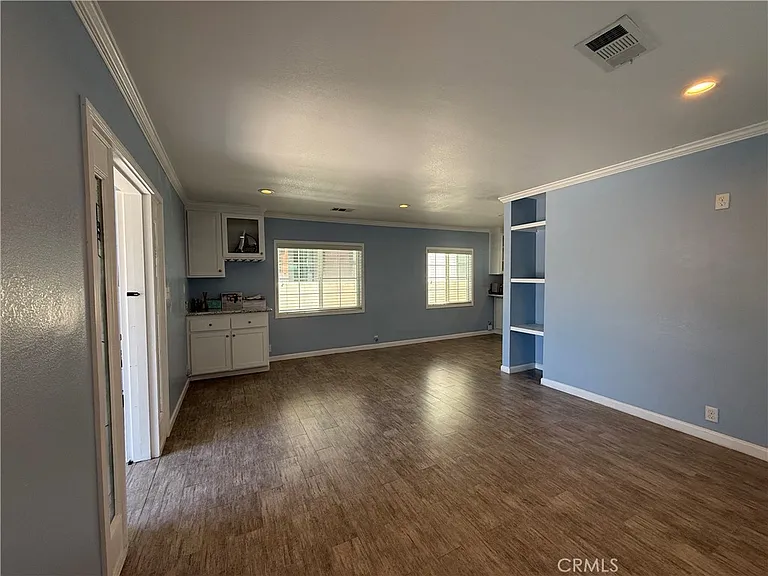 616 Huntington St — Photo 30