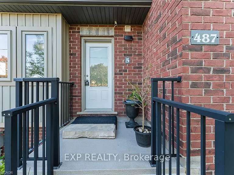 487 East Ave #5 — Photo 4