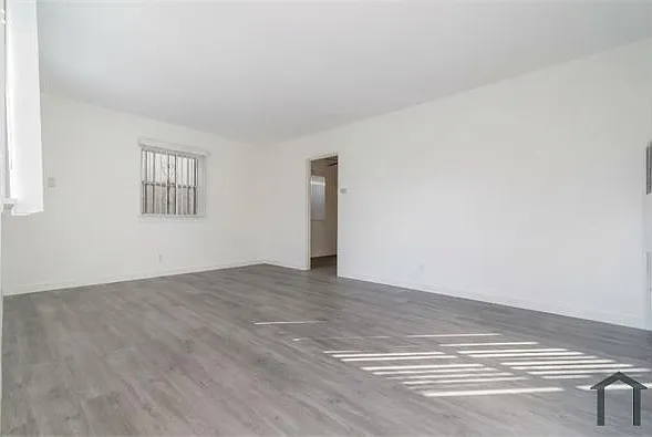 2 bed, 800 sqft, $1,995 — Photo 4
