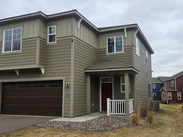 9923 Bluebird St NW, Coon Rapids, MN 55433