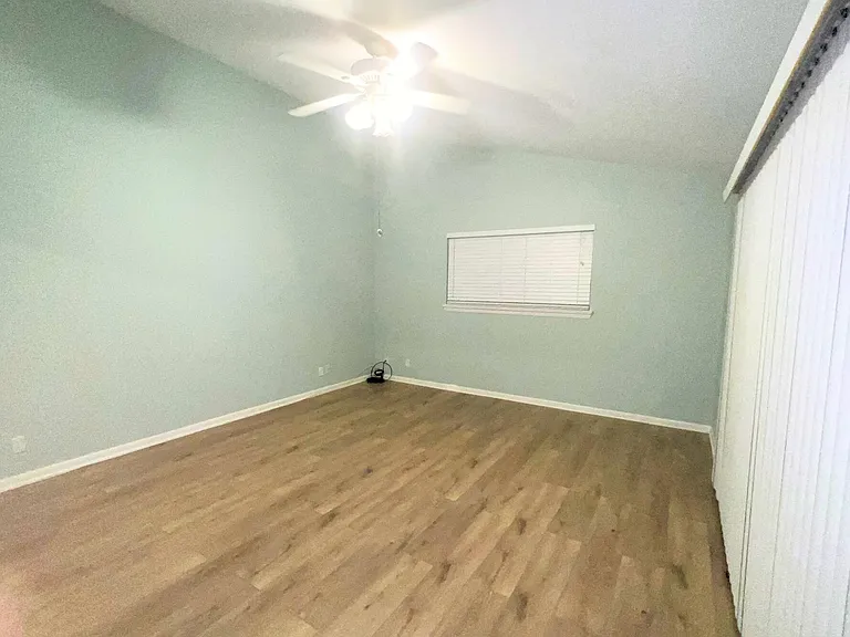 7382 SE Jamestown Ter — Photo 40