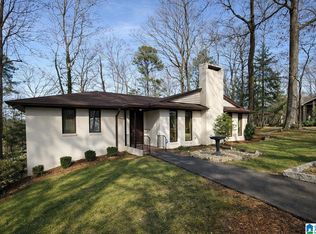 2724 Mount Royal Cir, Birmingham, AL 35216