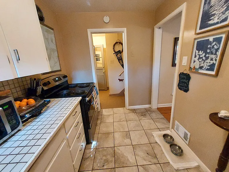 4830 E 19th Ave — Photo 11