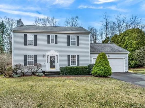 90 Tarragon Drive, East Hampton, CT 06424