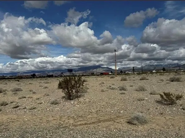 2220 E Ironhorse St, Pahrump, NV 89048