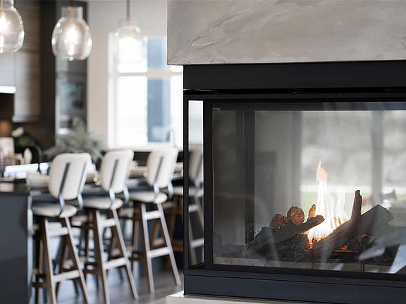 2nd image of 1221 Viewtop Rd