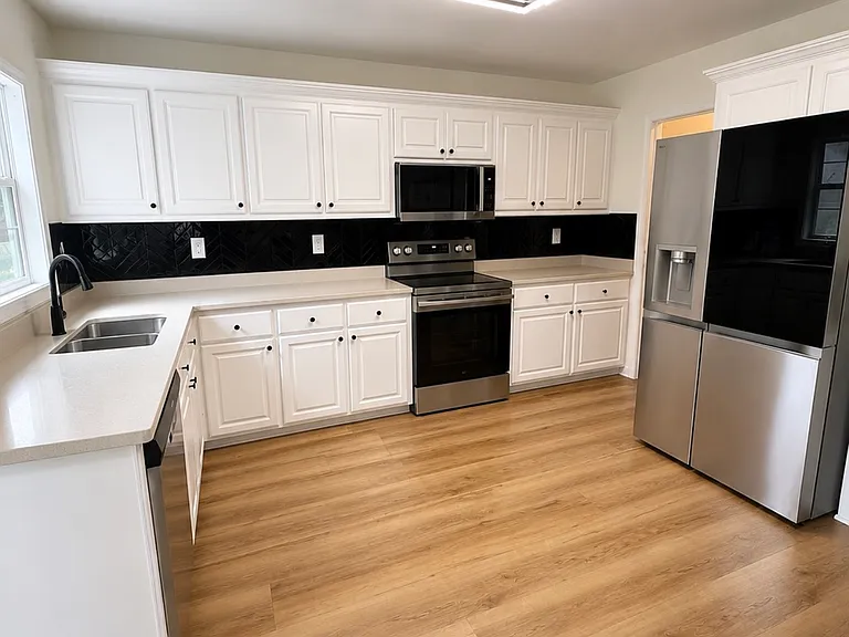 276 Hollingsworth Ln — Photo 9