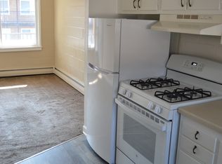 Wheaton Park Apartments, Wheaton, IL 60187