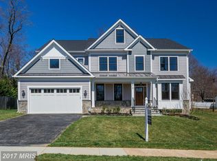 1002 Glyndon St SE, Vienna, VA 22180