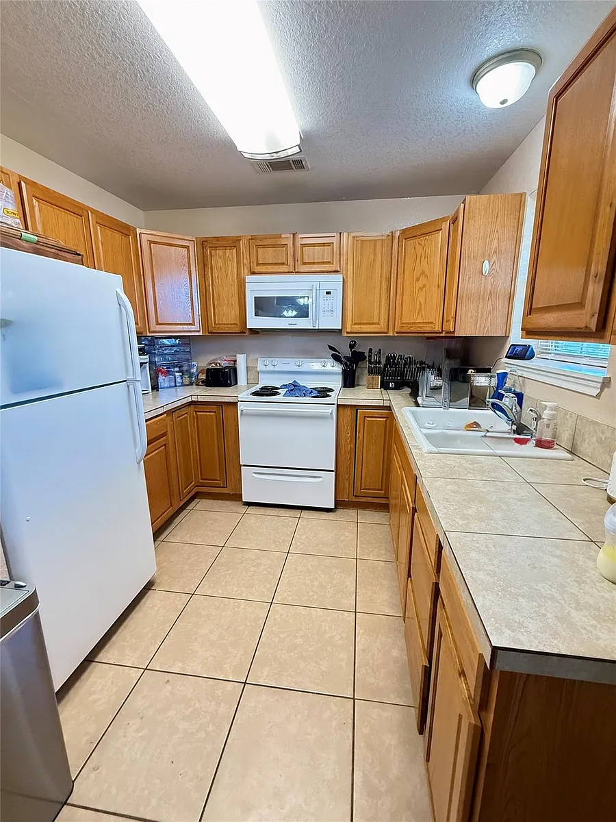Building Photo - 5939 FM 1459 Rd