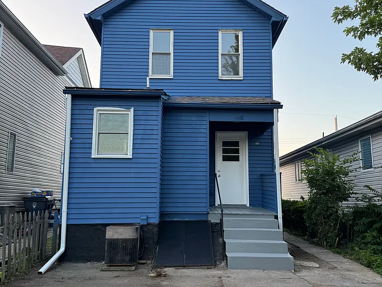 311 Magazine St — Photo 9