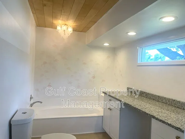 5677 Beneva Woods Cir — Photo 37