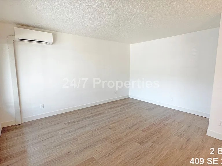 2025-401MF — Photo 3