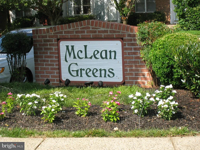 2125 Preston Square Ct — Photo 19