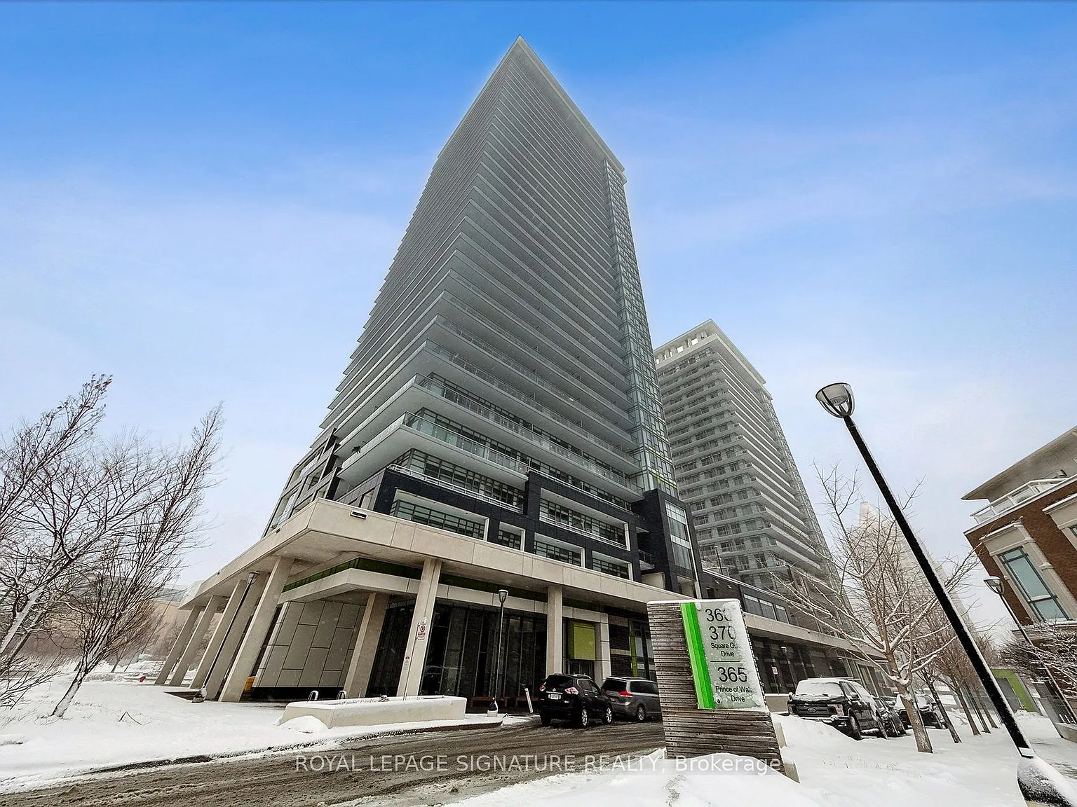2 bed, $2,700 — Photo 1