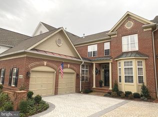 18459 Lanier Island Sq, Leesburg, VA 20176