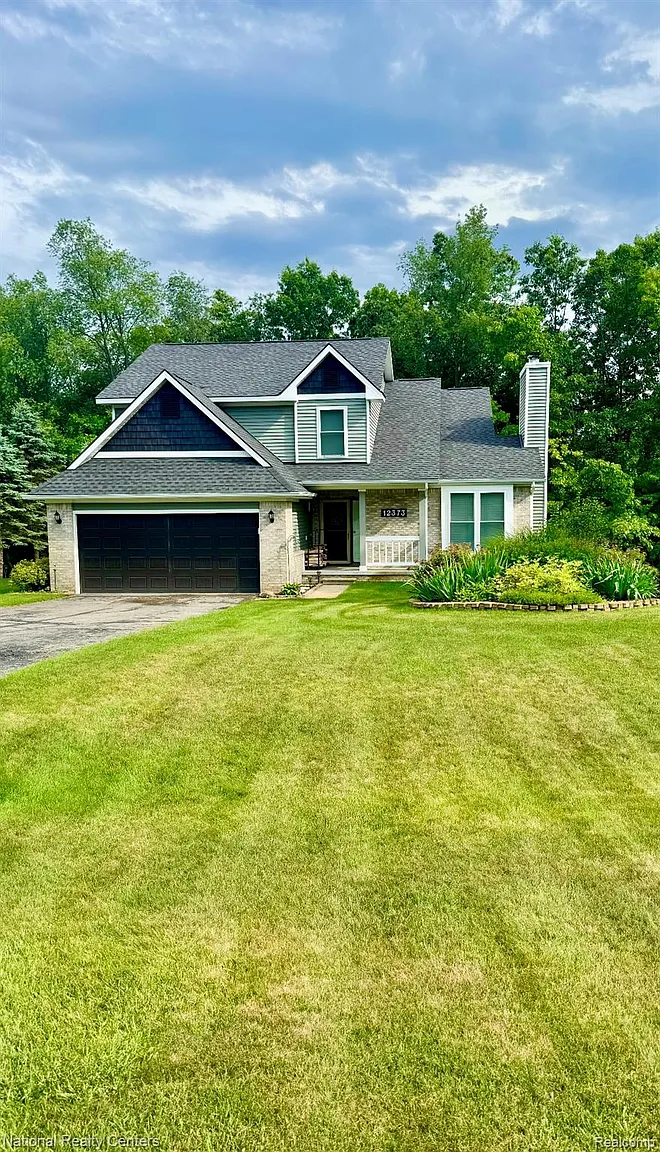12373 Windcliff Dr photo 1