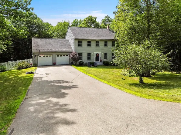 174 Mayflower Heights Drive, Oakland, ME 04963