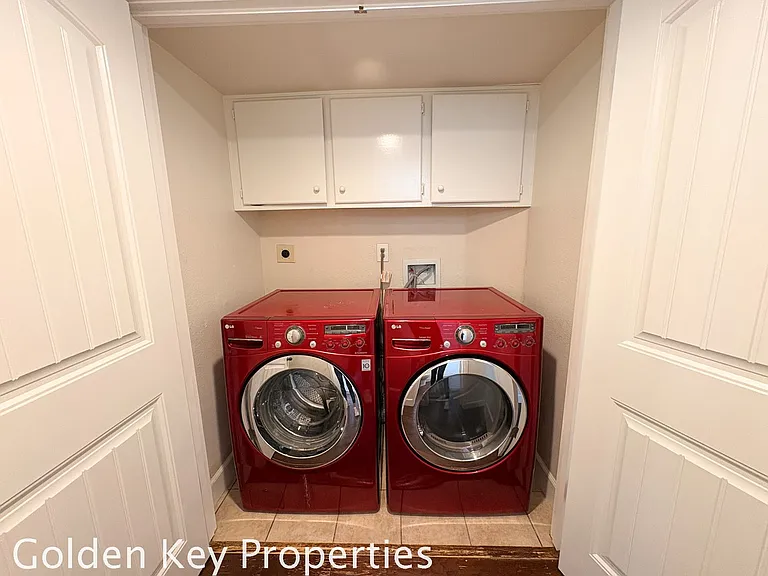 3274 San Tomas Dr — Photo 21