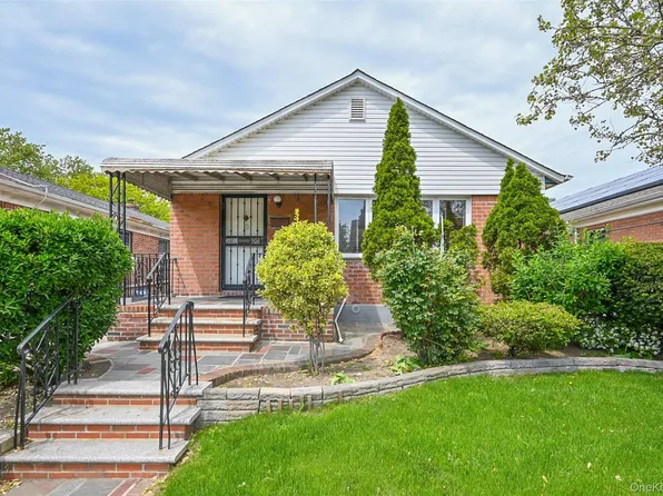 64-50 Utopia Parkway, Fresh Meadows, NY 11365