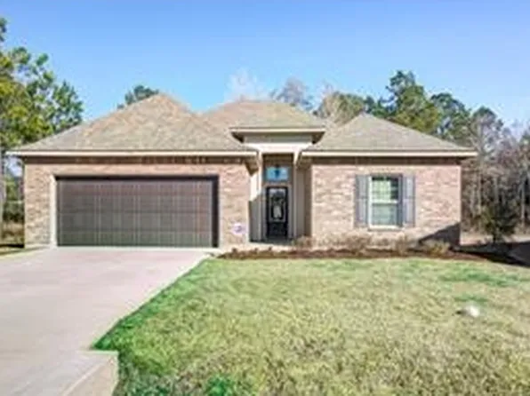 141 Meadow Spring Pl, Covington, LA 70435