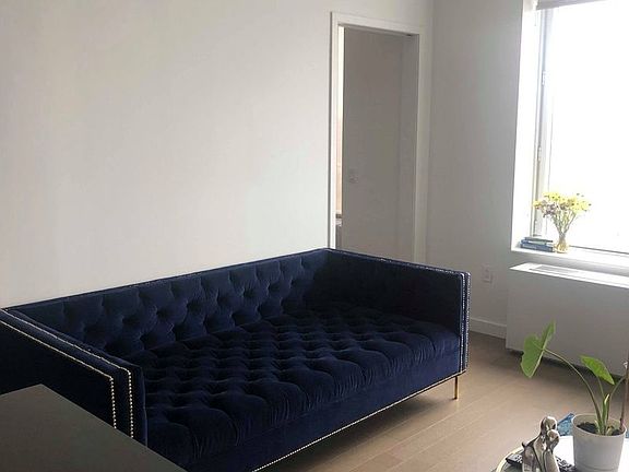 4th image of 1 N 4th Pl APT 24G