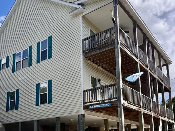 118 Shell Drive #West, Emerald Isle, NC 28594